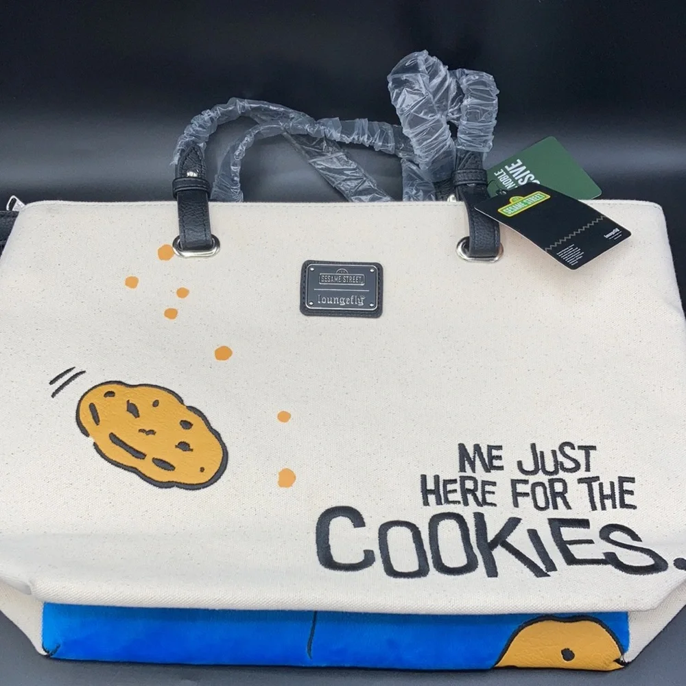 24HR DROP ⬇️ Lungefly Cookie Monster Felt Tote bag - Picture 3 of 9